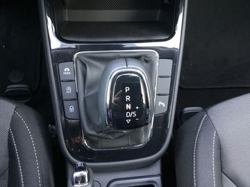 Car image 33