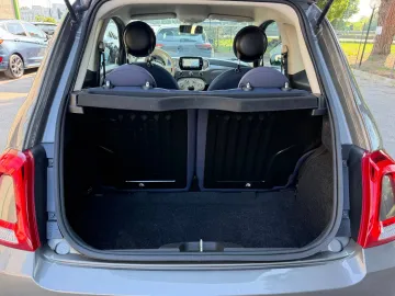 Car image 32