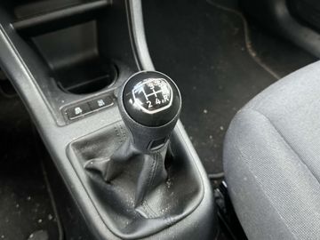 Car image 26