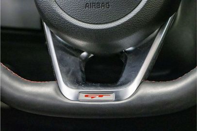 Car image 33