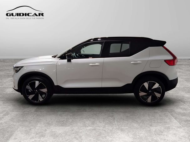 Volvo XC40 Single Motor Extended Range Core 185 kW image number 2