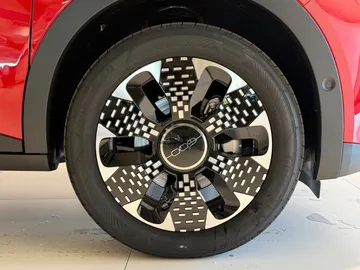 Car image 27