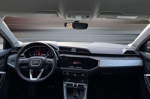 Audi Q3 35 TFSI S-line 110 kW image number 7