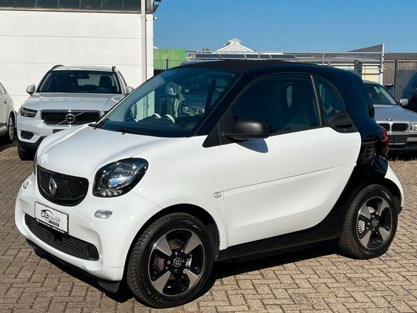 Smart ForTwo coupe EQ 60 kW image number 1