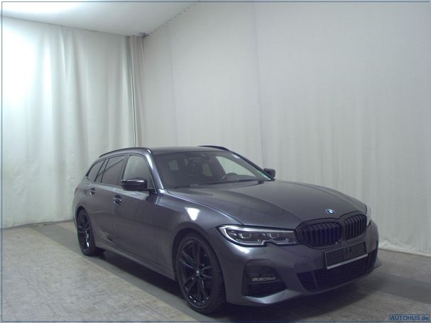 BMW 320i Touring 135 kW image number 2