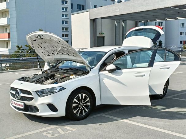 Mercedes-Benz A 180 100 kW image number 14