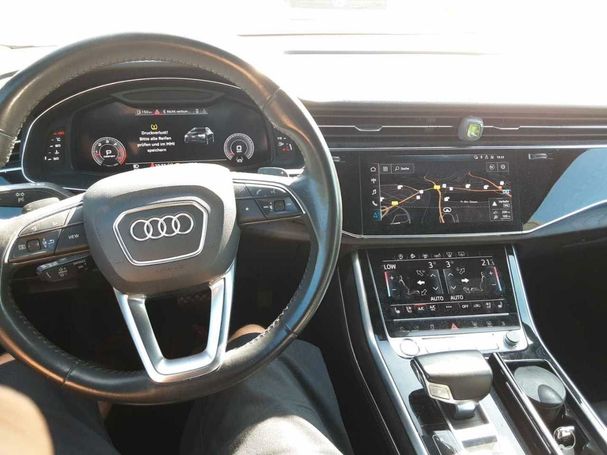 Audi Q8 3.0 TDI quattro S-line 210 kW image number 4