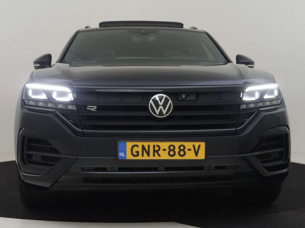 Volkswagen Touareg R 3.0 TSI eHybrid 4Motion 340 kW image number 24