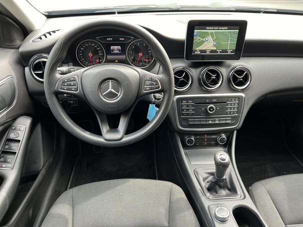 Mercedes-Benz A 160 75 kW image number 4