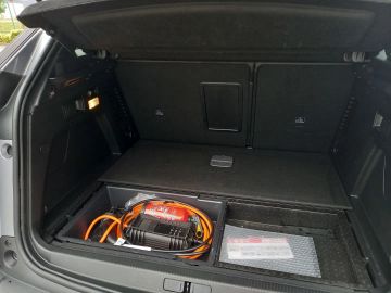 Car image 36