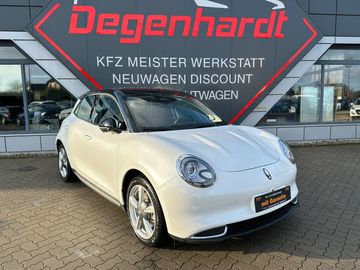 Car image 22