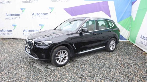 BMW X3 xDrive 140 kW image number 1