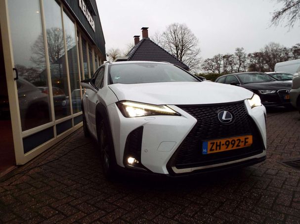 Lexus UX 250h 135 kW image number 8