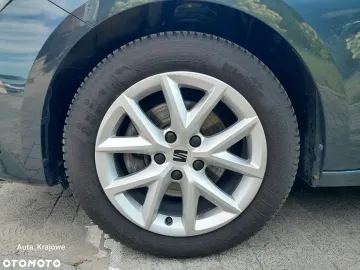 Car image 34