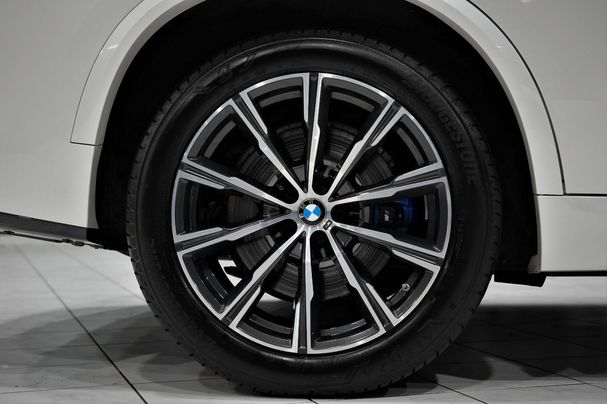 BMW X5 xDrive30d 195 kW image number 8