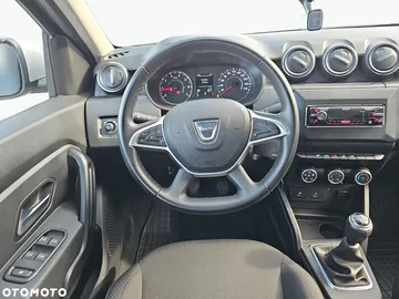 Car image 40