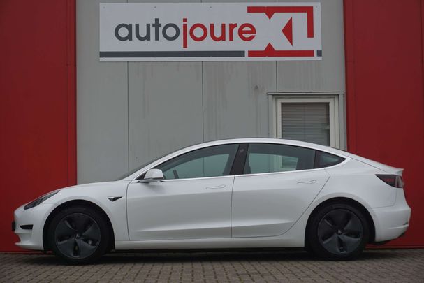 Tesla Model 3 60 Plus 340 kW image number 4