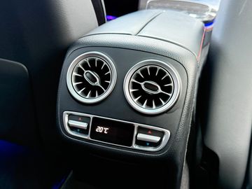 Car image 39