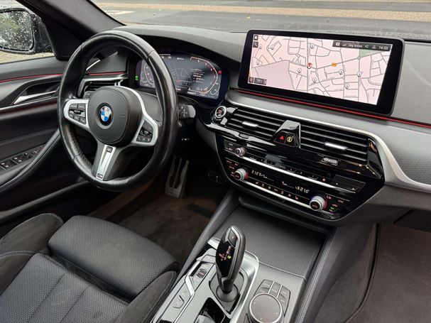 BMW 530 Touring 215 kW image number 29