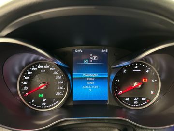 Car image 38