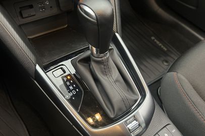 Car image 24