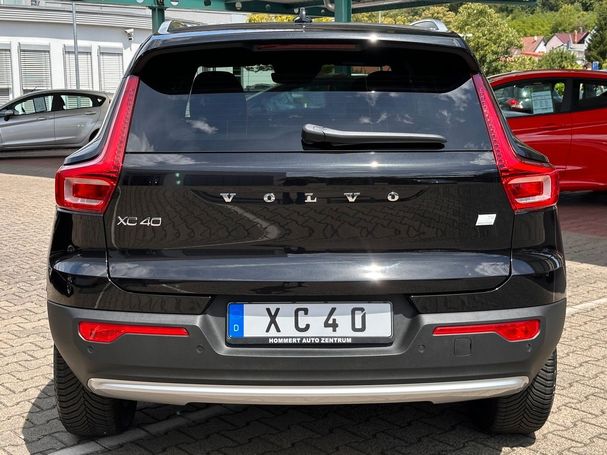 Volvo XC40 Recharge T4 Plus Bright 155 kW image number 7