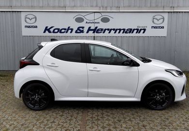 Car image 3