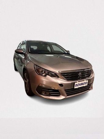 Peugeot 308 BlueHDi 130 Allure 96 kW image number 2