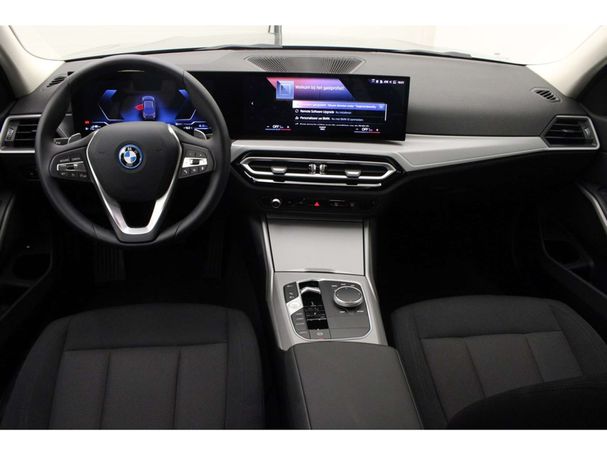 BMW 320 e 150 kW image number 7