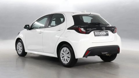 Car image 5