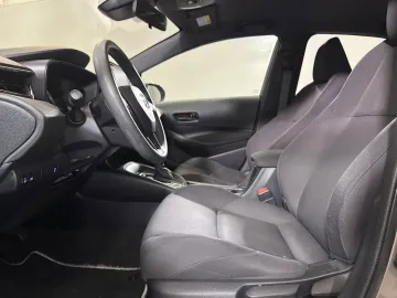 Car image 22
