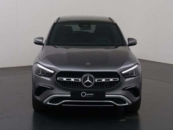 Mercedes-Benz GLA 180 100 kW image number 2