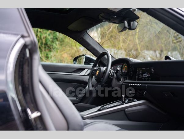 Porsche 992 Carrera 4S PDK 331 kW image number 31