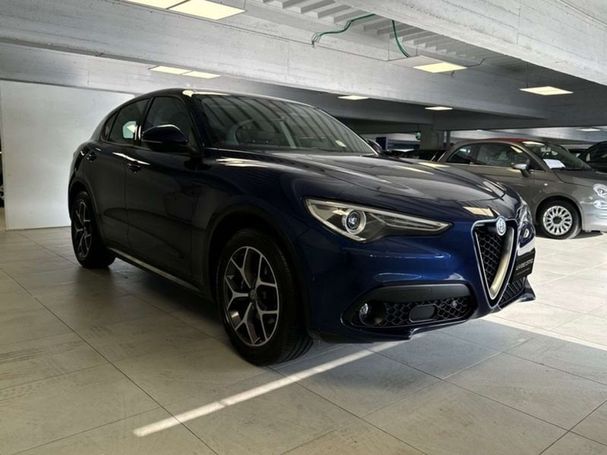 Alfa Romeo Stelvio 2.2 Diesel AT8 140 kW image number 2