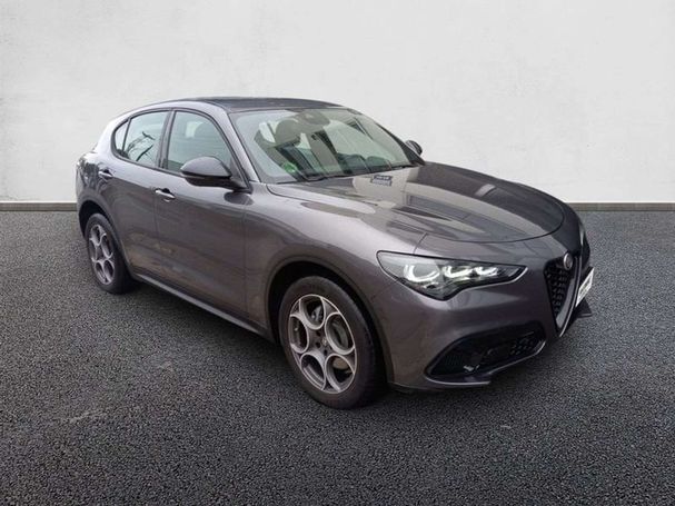 Alfa Romeo Stelvio 2.2 118 kW image number 2