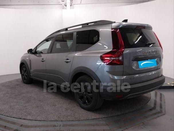 Dacia Jogger 1.6 Hybrid 104 kW image number 4