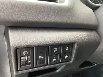 Car image 31