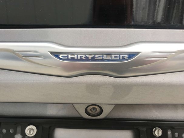 Chrysler Pacifica 214 kW image number 24