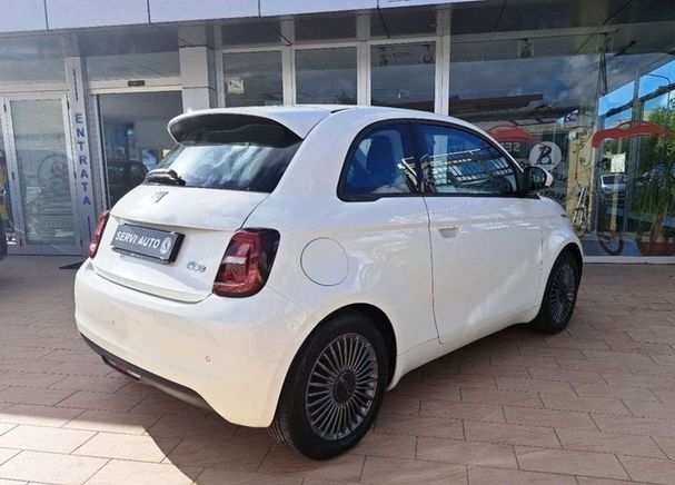 Fiat 500 e 70 kW image number 4