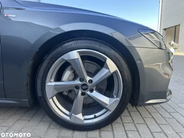 Car image 36