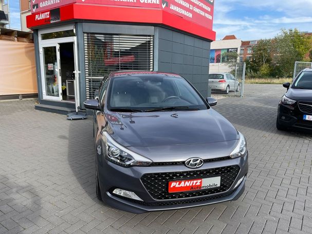 Hyundai i20 Blue 62 kW image number 2