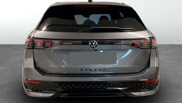 Volkswagen Passat Variant R-Line 4Motion DSG 142 kW image number 3