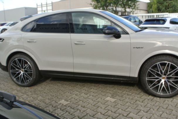 Porsche Cayenne Coupé E-Hybrid 346 kW image number 2