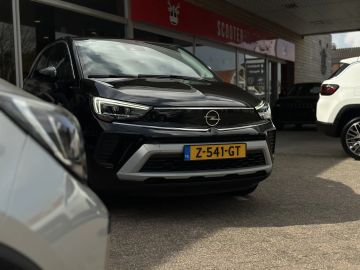 Car image 37