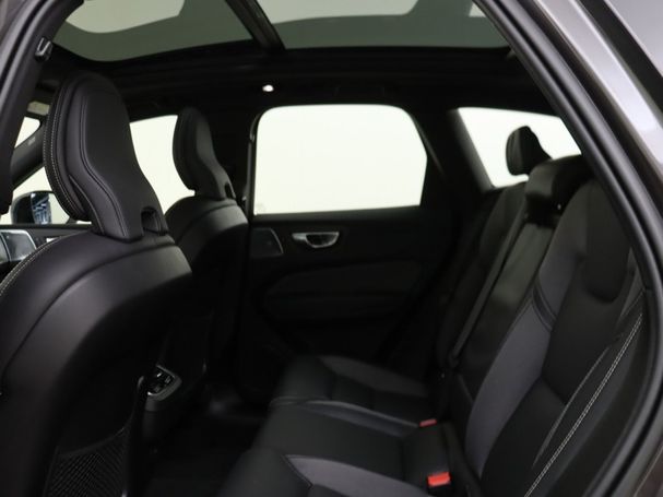 Volvo XC60 B5 184 kW image number 9