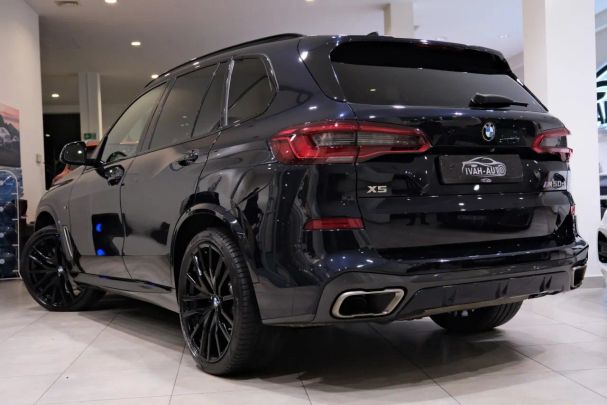 BMW X5 M 50d xDrive 294 kW image number 12