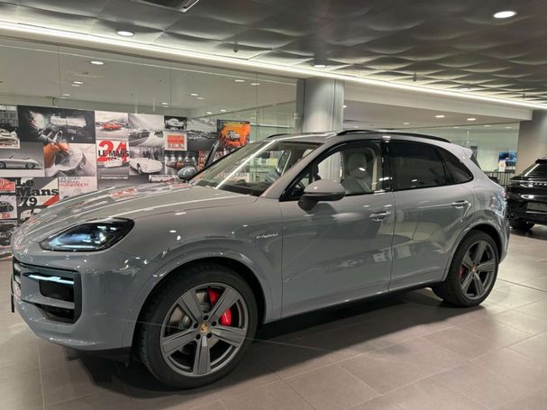 Porsche Cayenne S E-Hybrid 382 kW image number 1