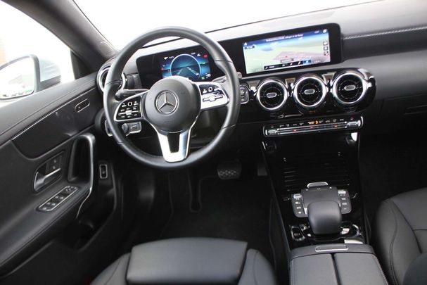 Mercedes-Benz CLA 180 Progressive 85 kW image number 9