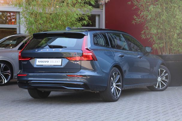 Volvo V60 T6 Recharge AWD Plus 257 kW image number 2