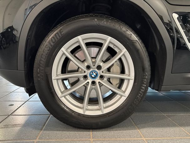 BMW X3 xDrive30e 215 kW image number 13